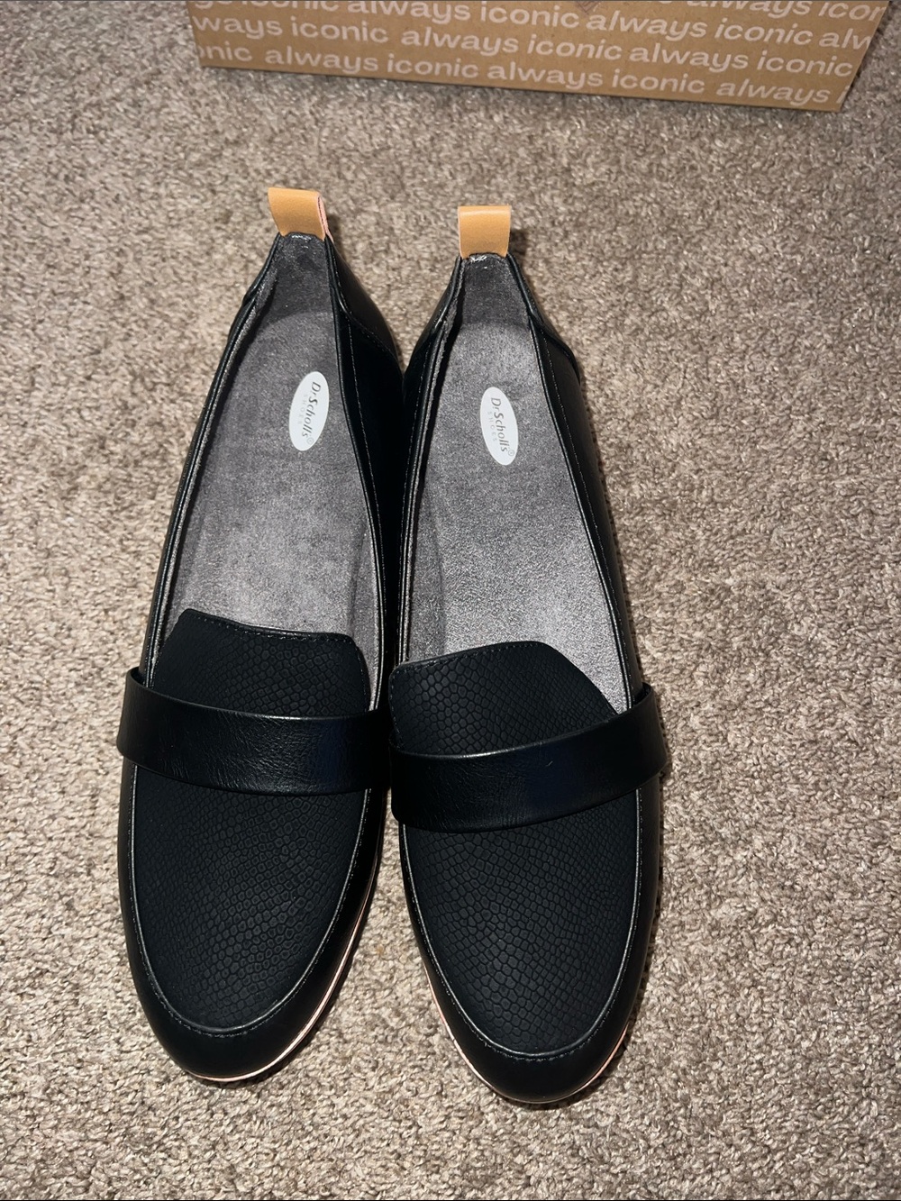 Dr. Scholl's Webster Black Loafers with Tan Accent - Picture 2 of 6